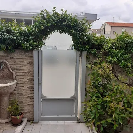 Casa Spina * サン・ジョヴァンニ・テアティーノ